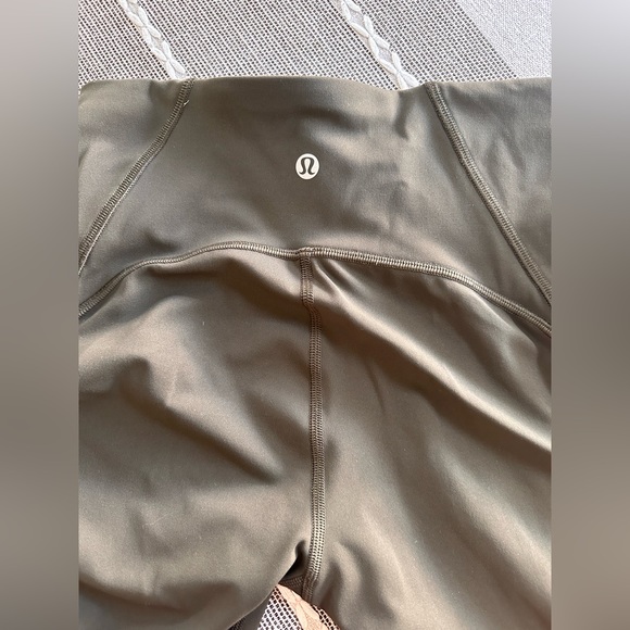 lululemon train times 7/8 legging - Picture 7 of 8